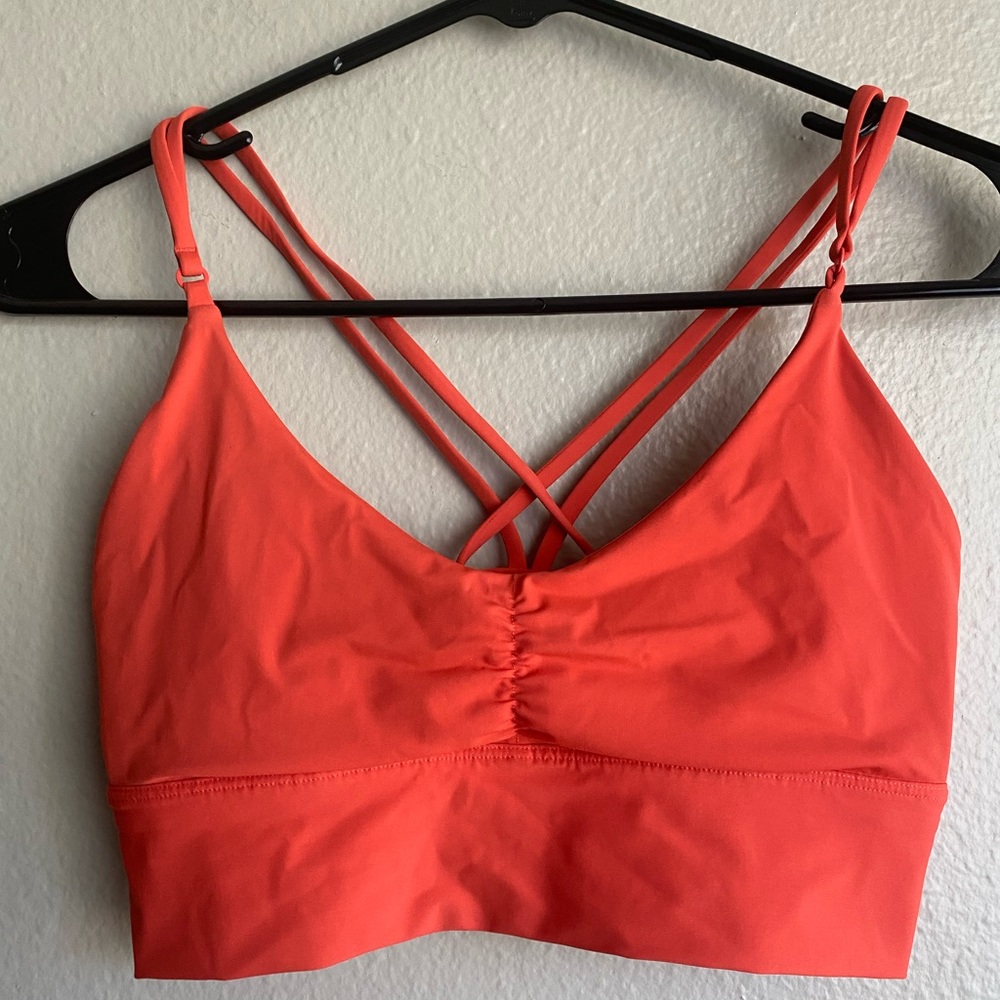Lulu lemon sports bra